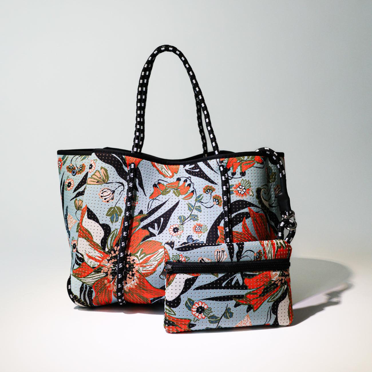 EVERYDAY TOTE BLOSSOM BLUE Product Image