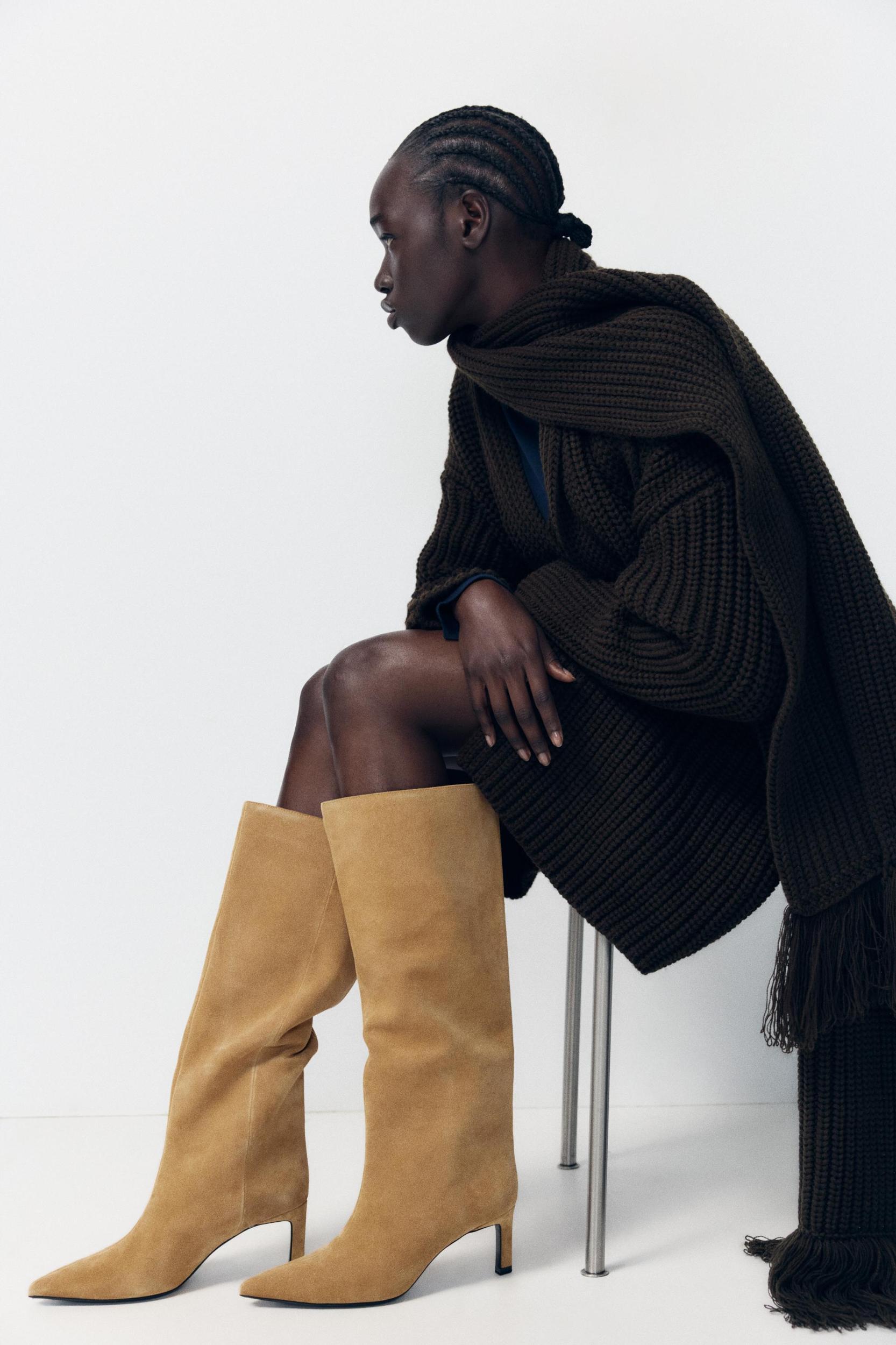 SPLIT LEATHER HEELED BOOTS Product Image