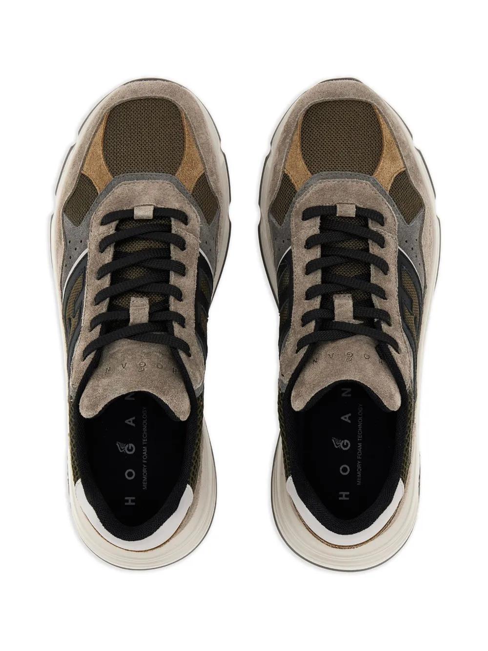 Hyperlight low-top sneakers Product Image