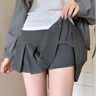 Mid Rise Panel Accordion Pleat A-line Sports Mini Skirt With Inset Shorts Product Image