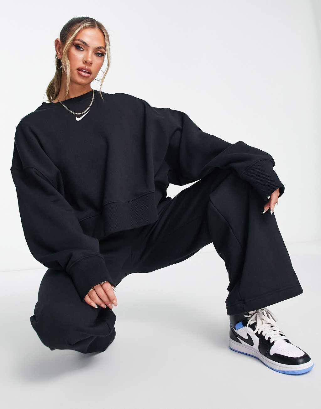 Nike Phoenix fleece super oversized sweatshirt in black Product Image