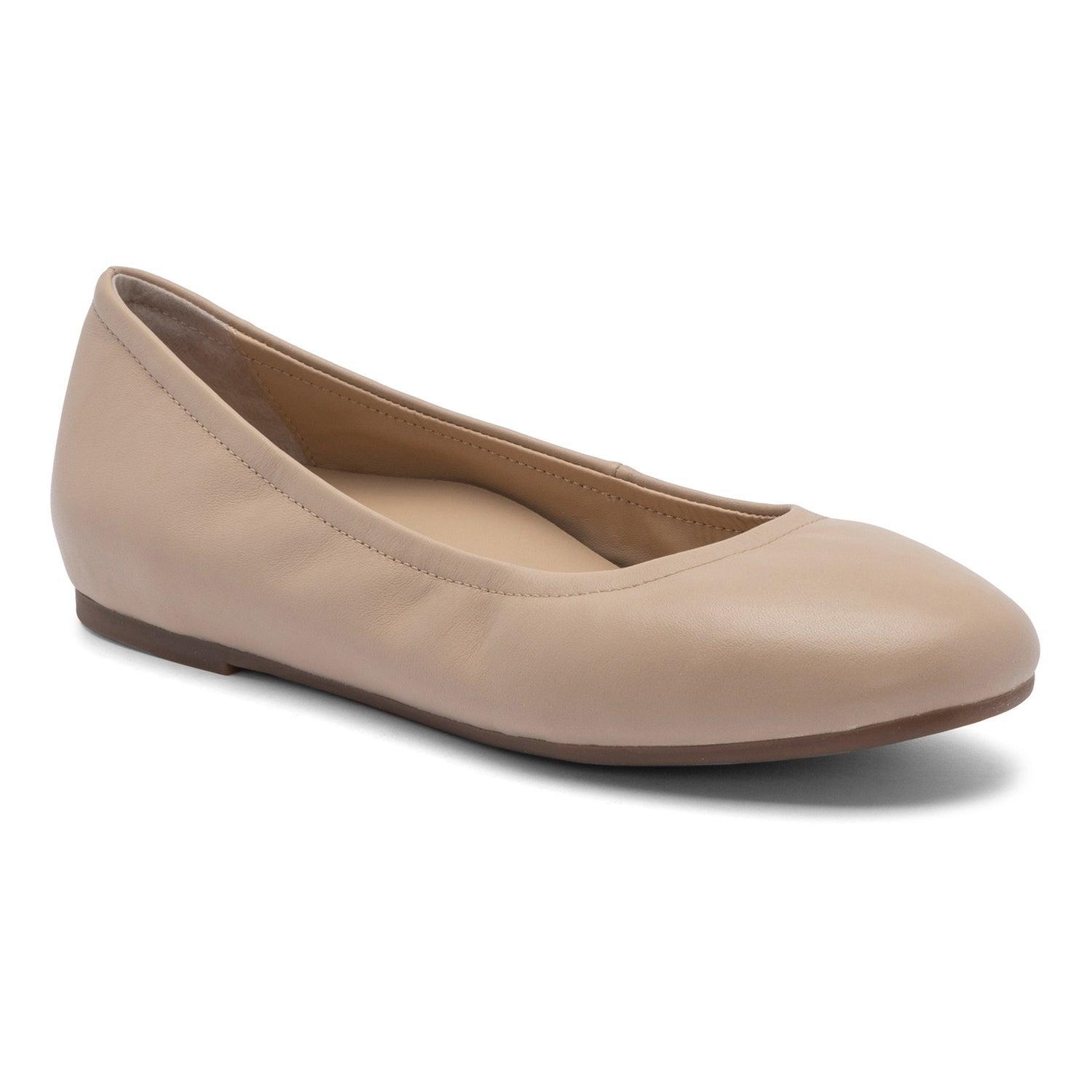 Promenade Flat Product Image