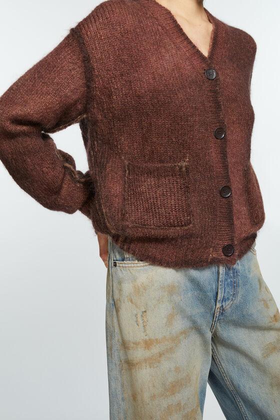 Cardigan sprayed finish Product Image