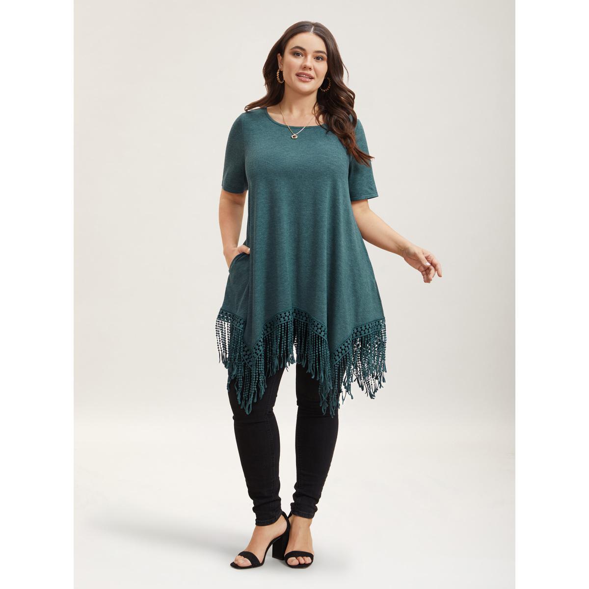 Plus Size Hi-Low Tassel Hem Stretchy Plain T-Shirt DarkGreen Women Elegant Tassels Round Neck Loose Everyday T-shirts BloomChic 18-20/2X Product Image