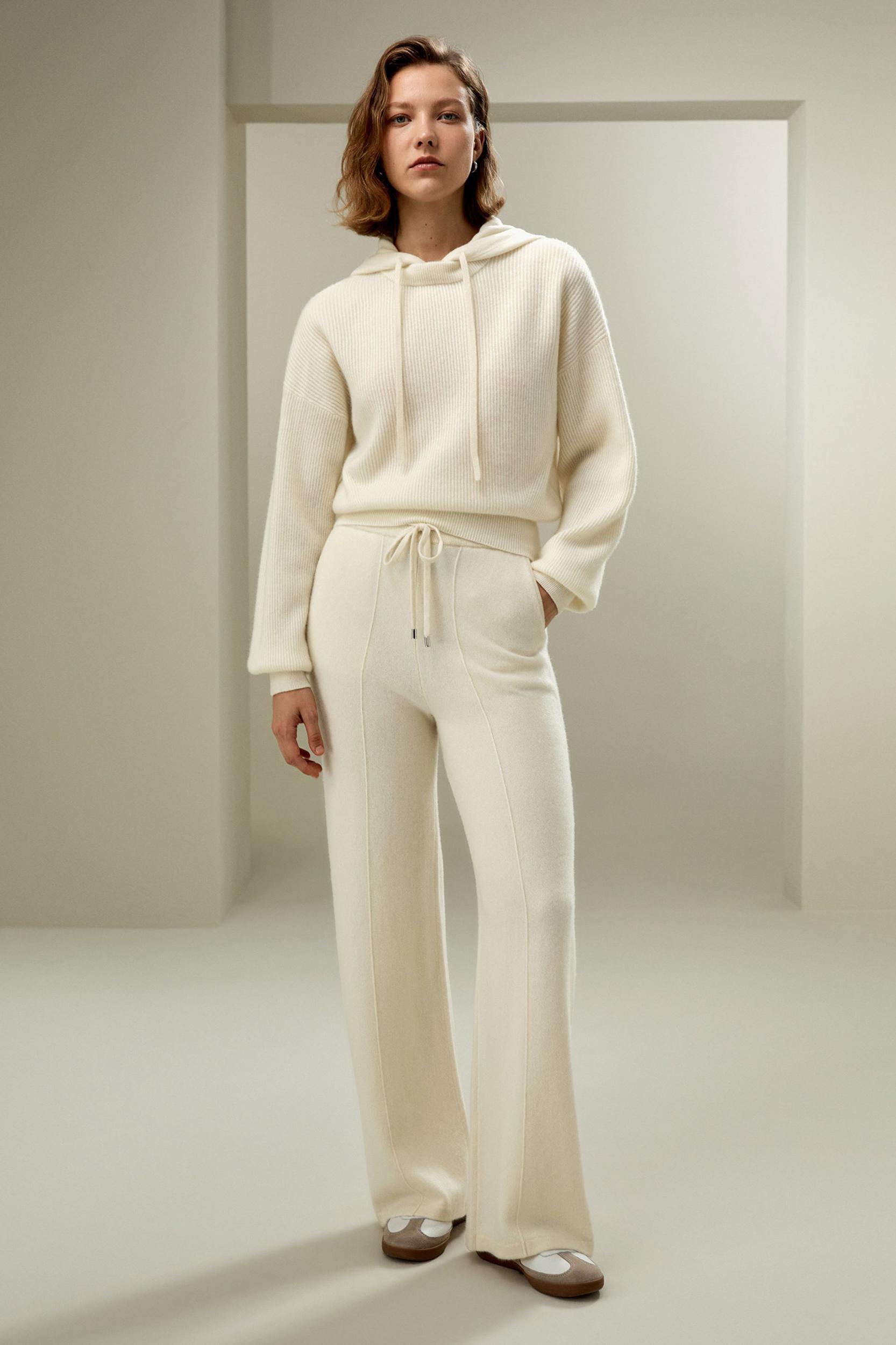 Fluid Cashmere Sweatpants Product Image