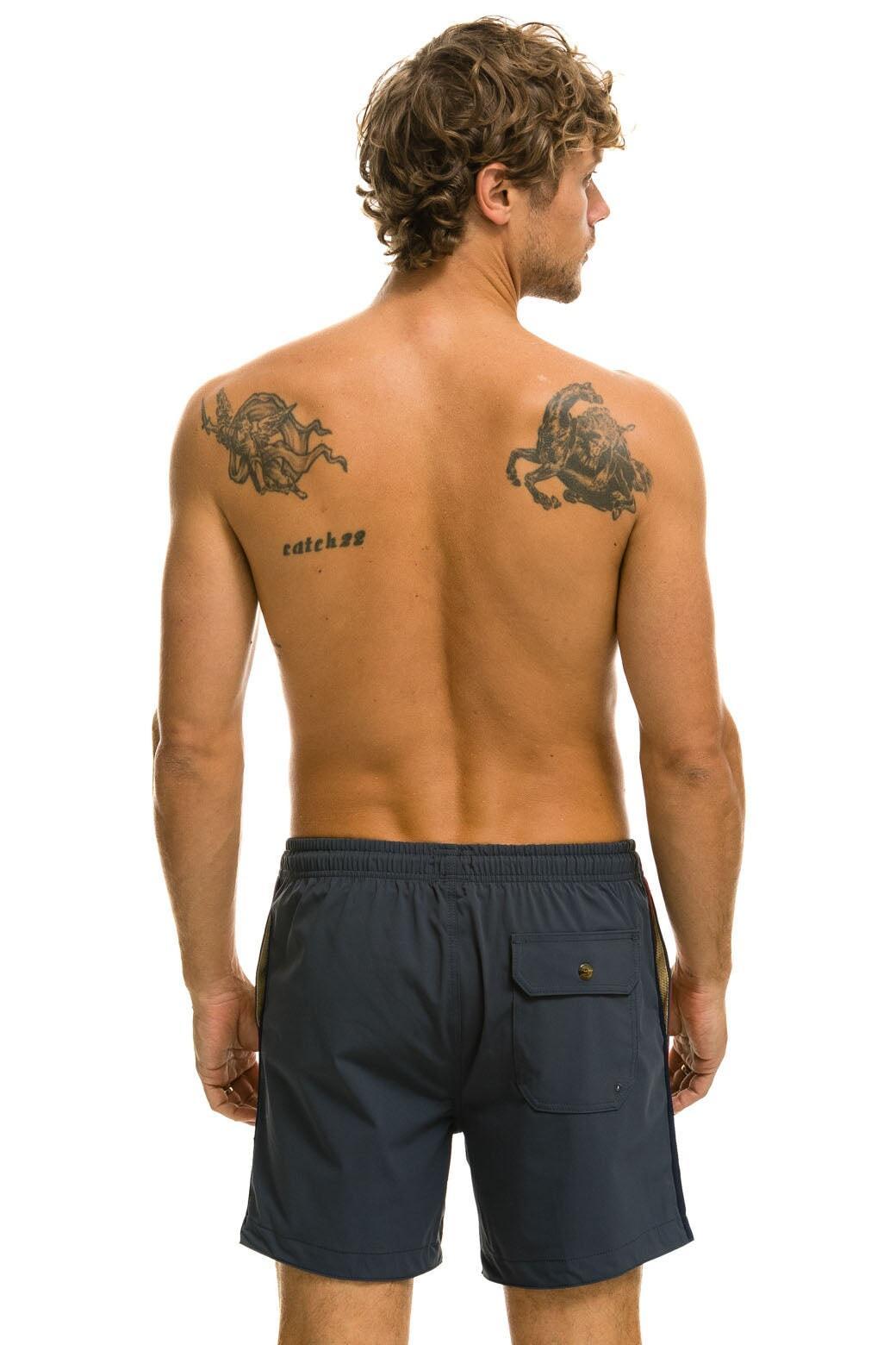 MEN'S 5 STRIPE FLEX SHORTS - TITANIUM Male Product Image