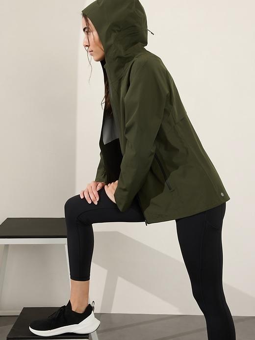 RainOut Traverse Jacket Product Image