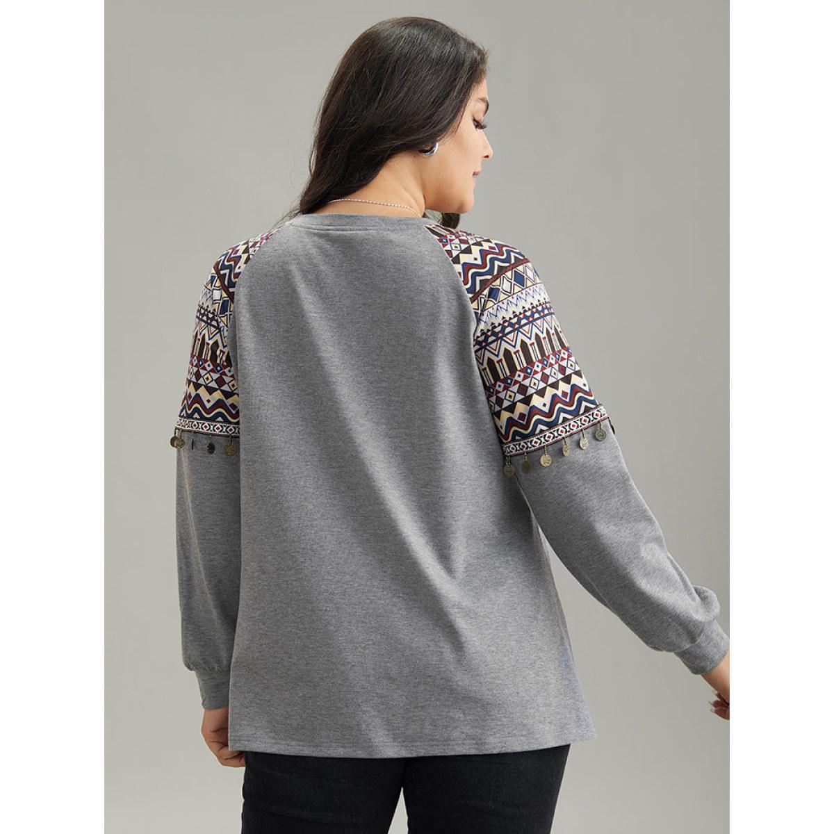 Plus Size Bandana Print Raglan Sleeve Crew Neck Sweatshirt Women Gray Casual Elastic cuffs Round Neck Dailywear Sweatshirts BloomChic 10/M Product Image