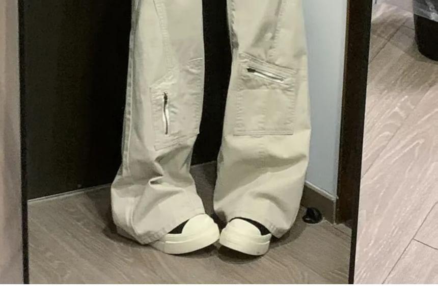 Mid Waist Wide Leg Cargo Jeans Product Image