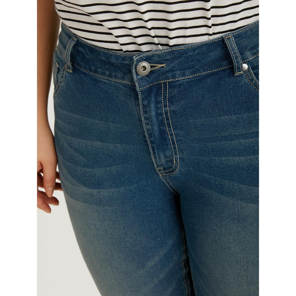 Plus Size Zipper Fly Skinny Medium Wash Jeans Women Cerulean Casual Plain Plain High stretch Pocket Jeans BloomChic 22/3X Product Image