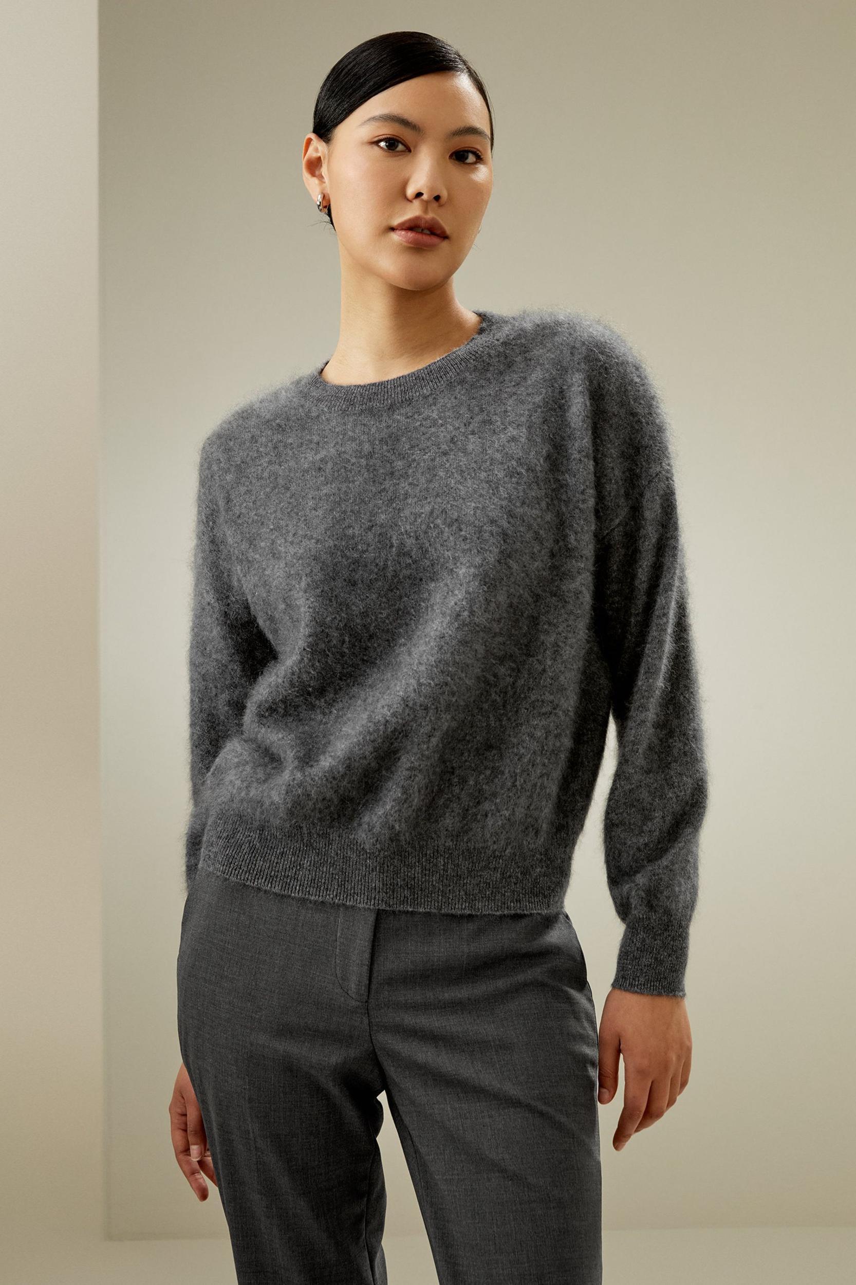 Relaxed Drop-Shoulder Cashmere Sweater Product Image