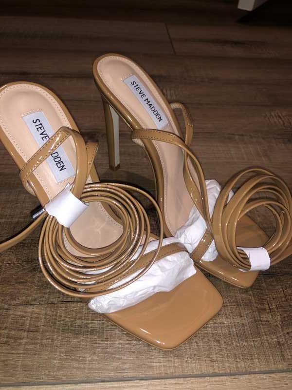 UPLIFT CAMEL PATENT - SM REBOOTED Female Product Image