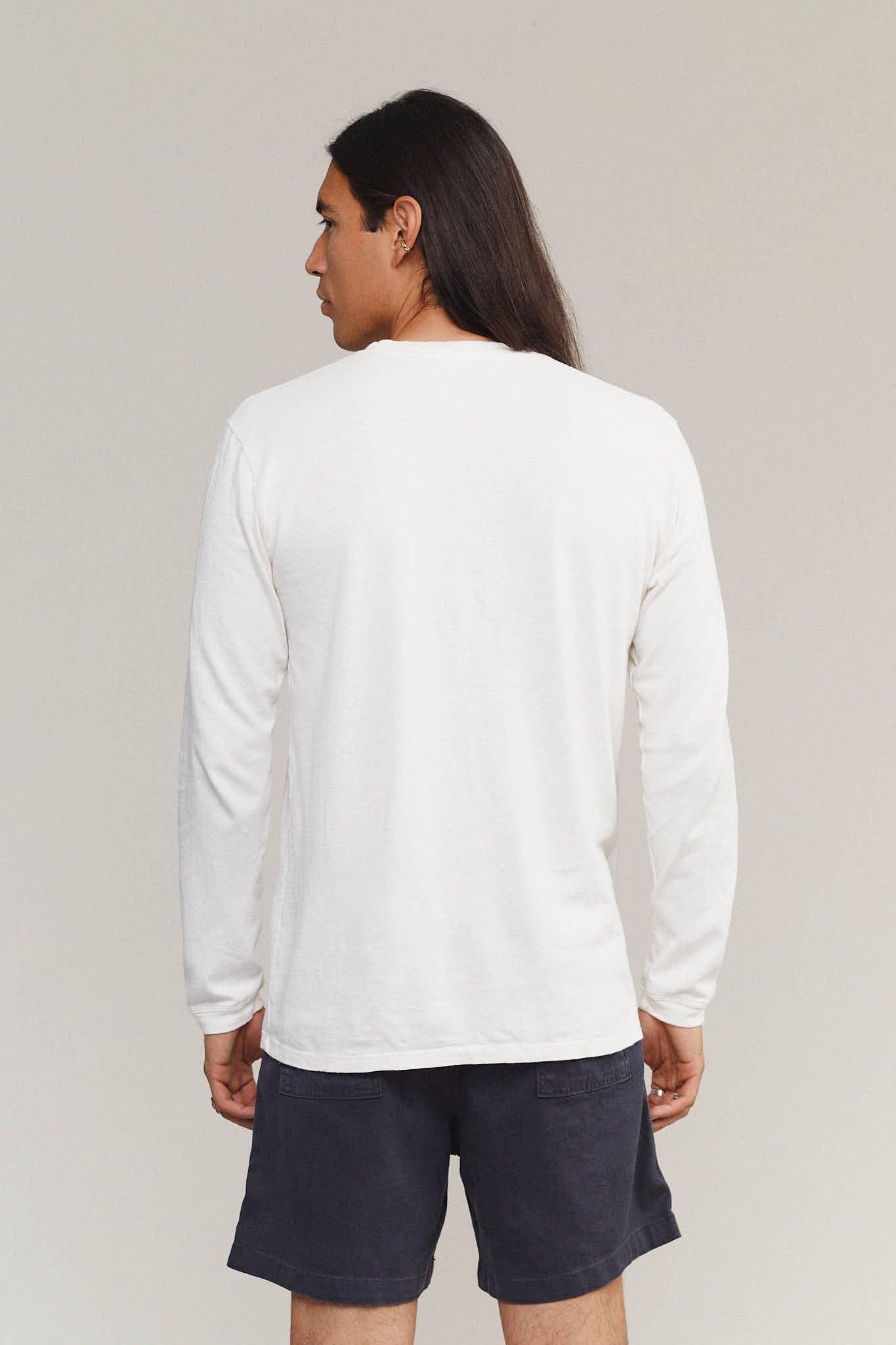 Baja Long Sleeve Tee Male Product Image