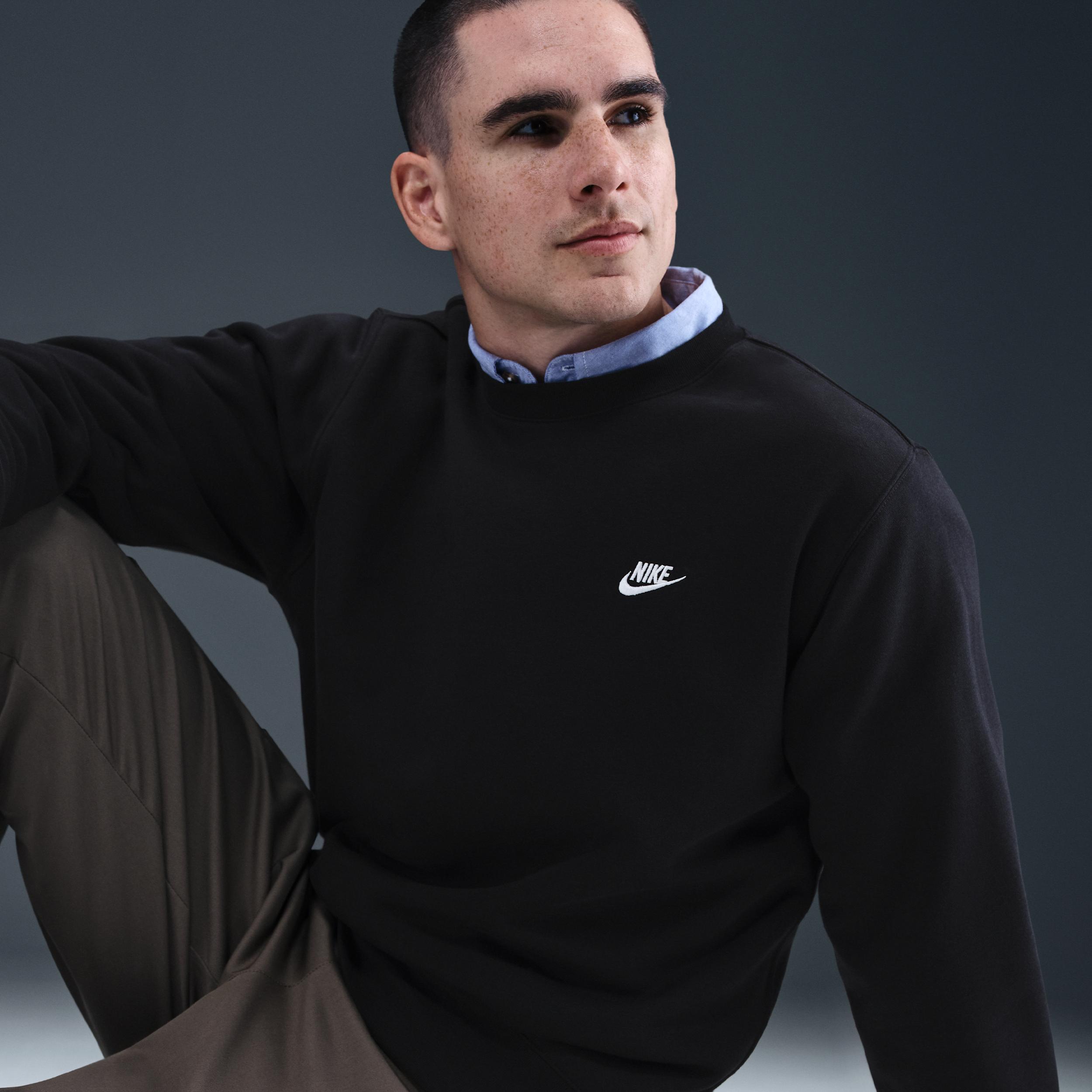 Nike Men's Club Fleece Crew Product Image