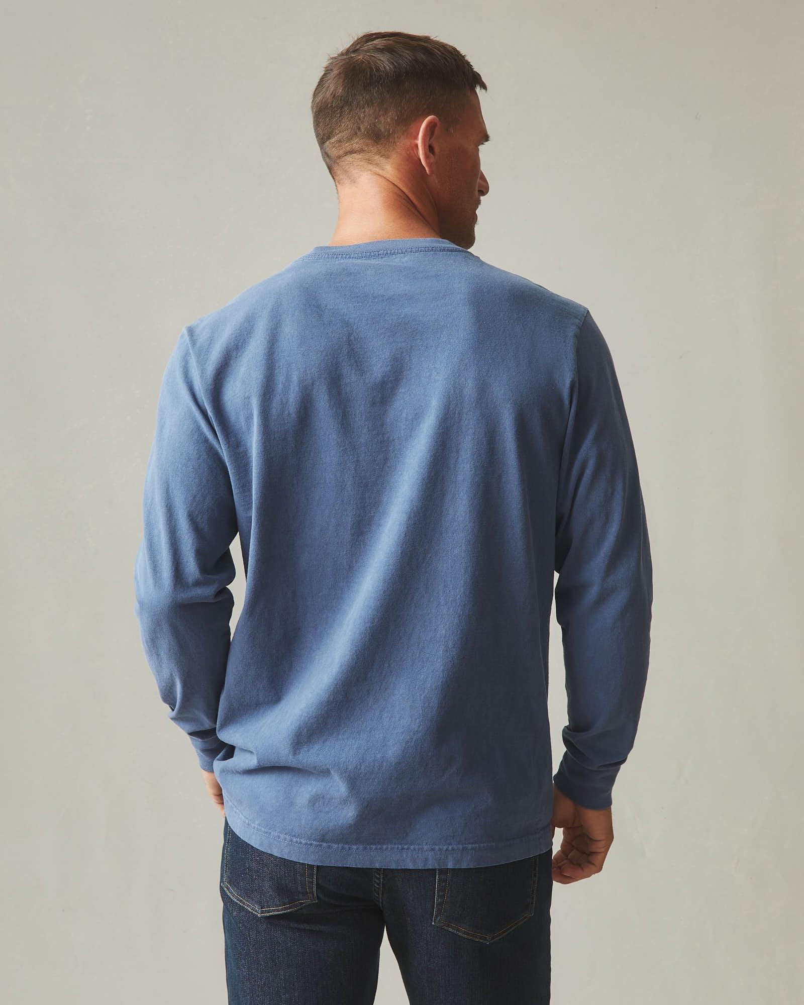 Men's Vintage Crew Long Sleeve Tee - Washed Blue Jean Male Product Image
