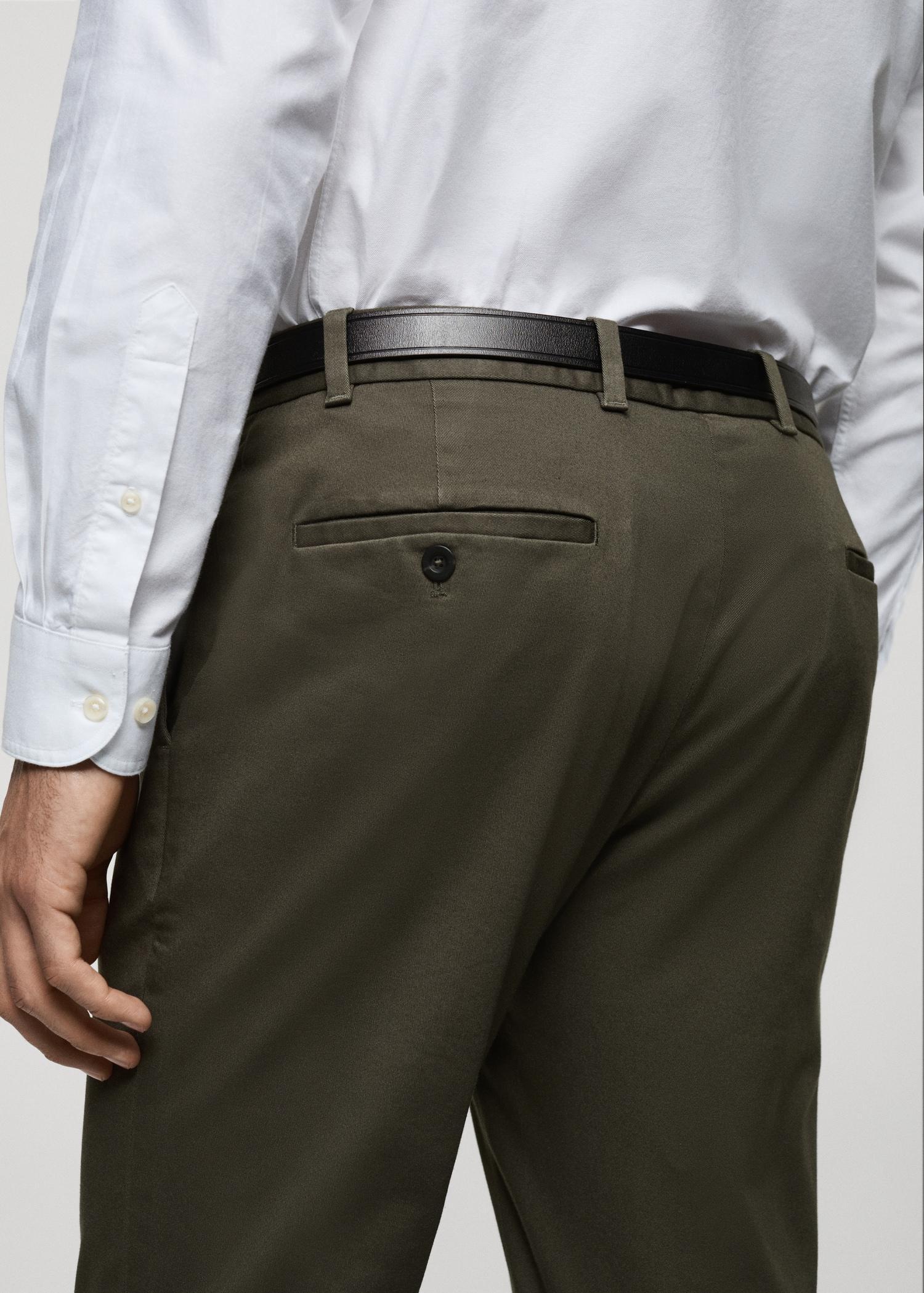 Barna slim-fit twill chino pants - Men | MANGO USA Product Image