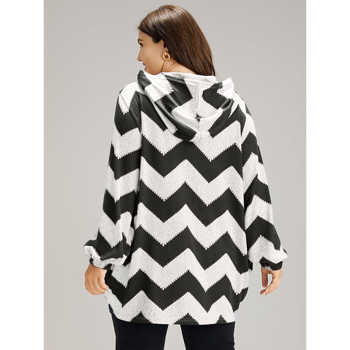 Plus Size Geo Striped Hooded Elastic Cuffs T-shirt Black Women Casual Elastic cuffs Geometric Hooded Dailywear T-shirts BloomChic 14-16/1X Product Image