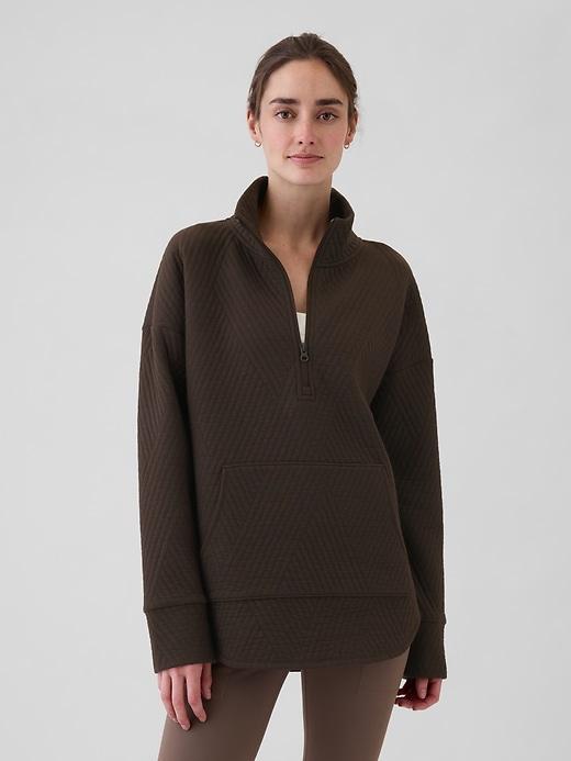 GapFit Quilted Jacquard Half-Zip Pullover Product Image