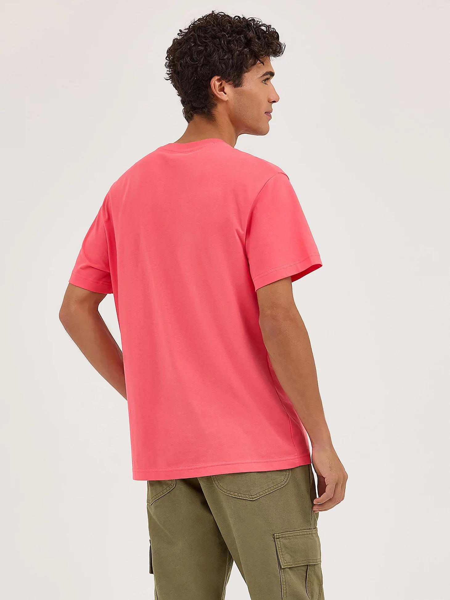 Men's Relaxed Heart Logo Tee | Men's Tops & Tees | Lee® Product Image
