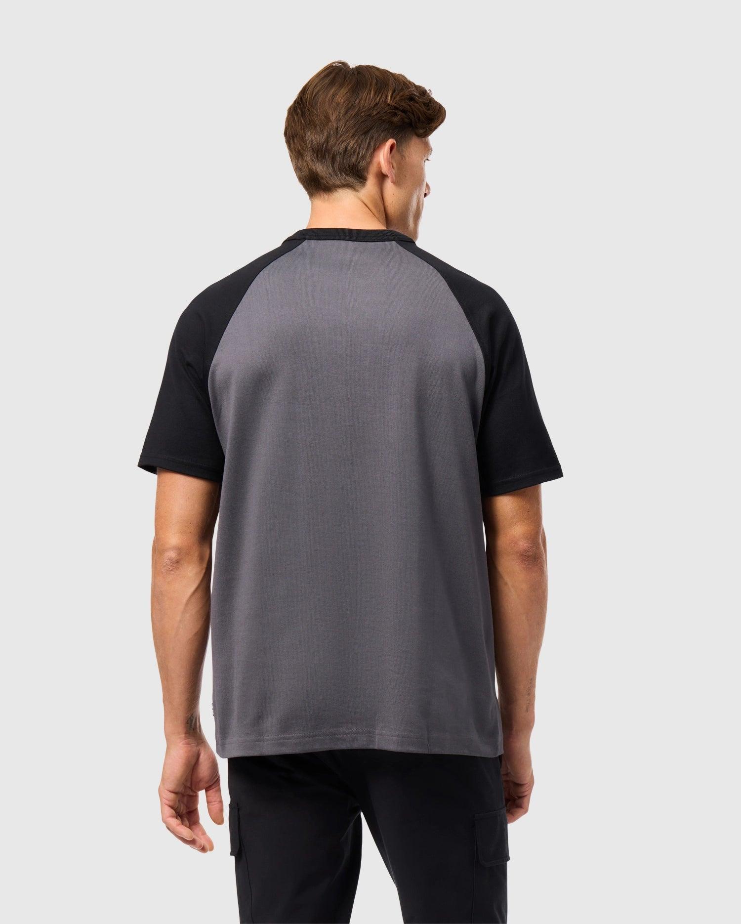 Kids Alberton Long Sleeve Tee 001 BLACK / L/14-16 Product Image