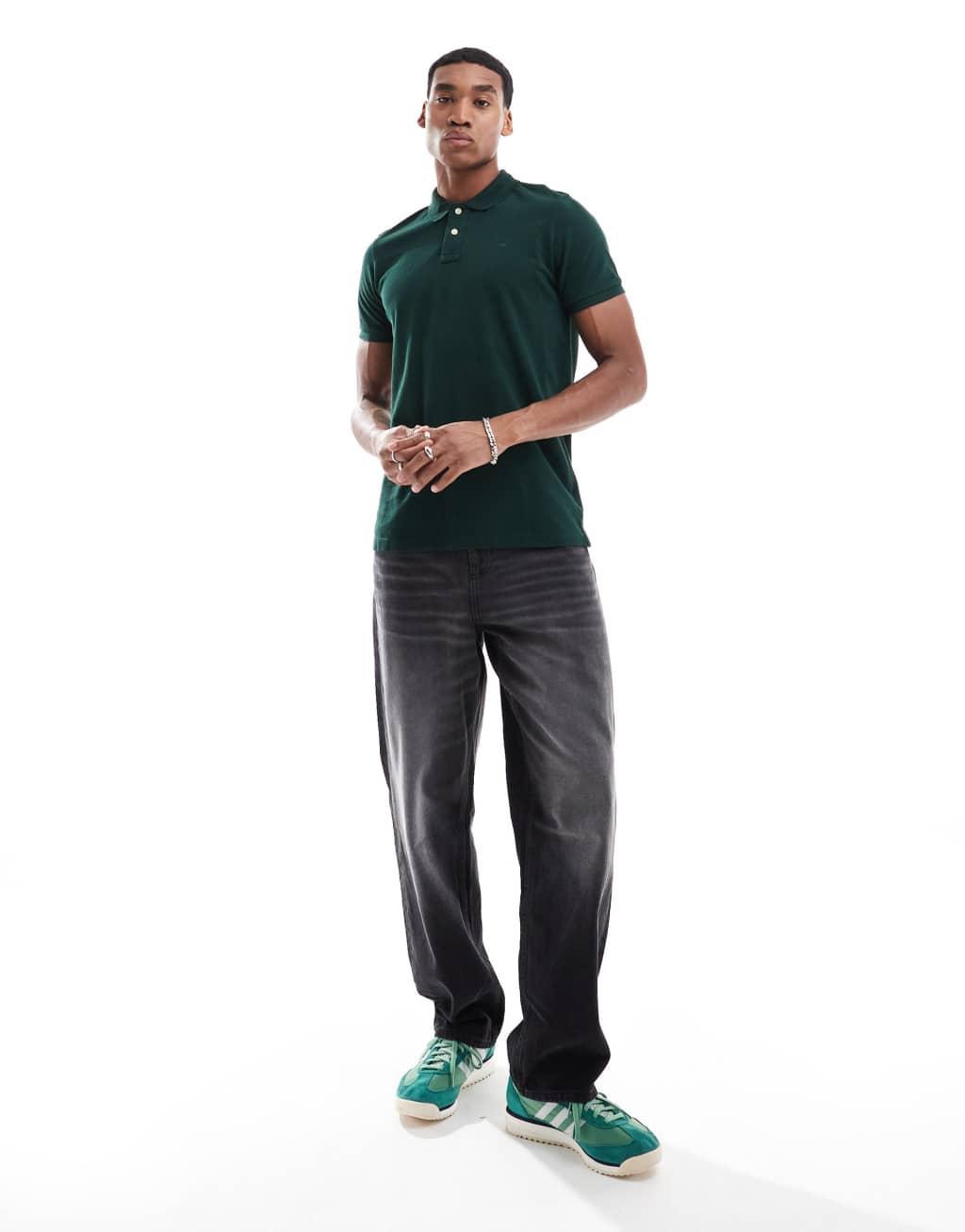 Scalpers basic polo in dark green   Product Image