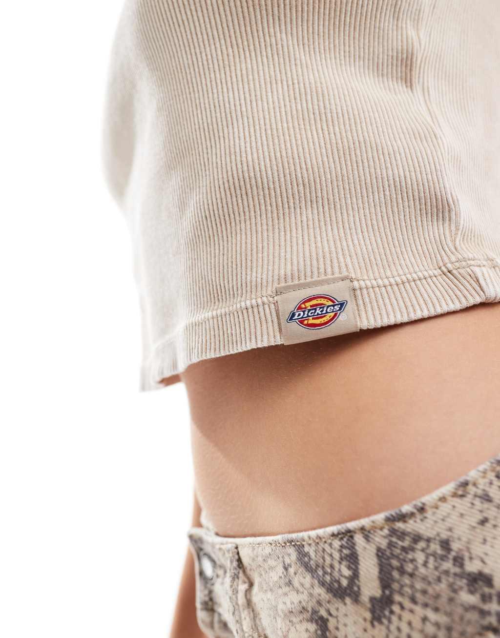 Dickies Newington tank top in beige Product Image
