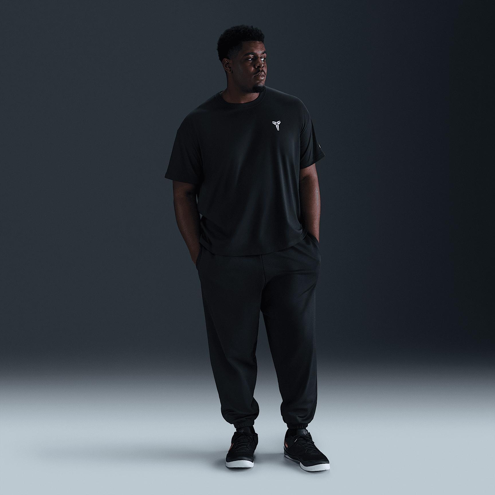 Nike Men's Kobe Basketball T-Shirt Product Image