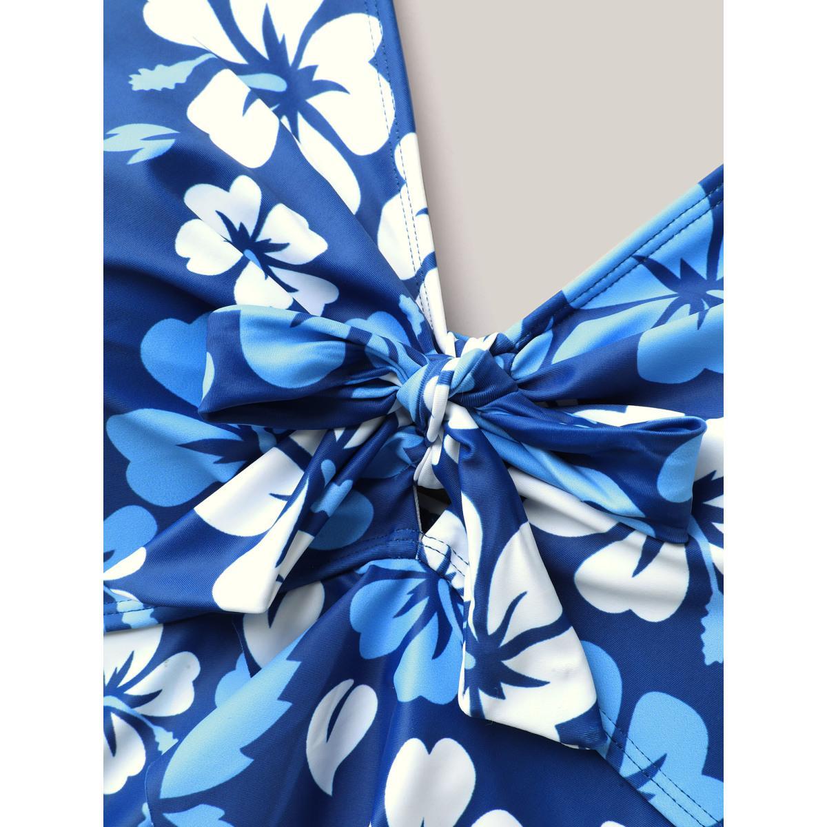 Plus Size Floral Print Twist-Front One-Piece Swimsuit Women's Swimwear Aegean Beach Tie knot Curve Bathing Suits High stretch One Pieces BloomChic 18-20/2X Product Image
