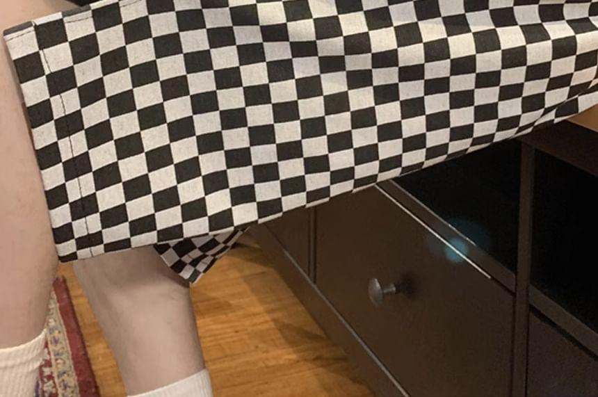 Drawstring Waist Checkerboard Print Wide Leg Shorts Product Image