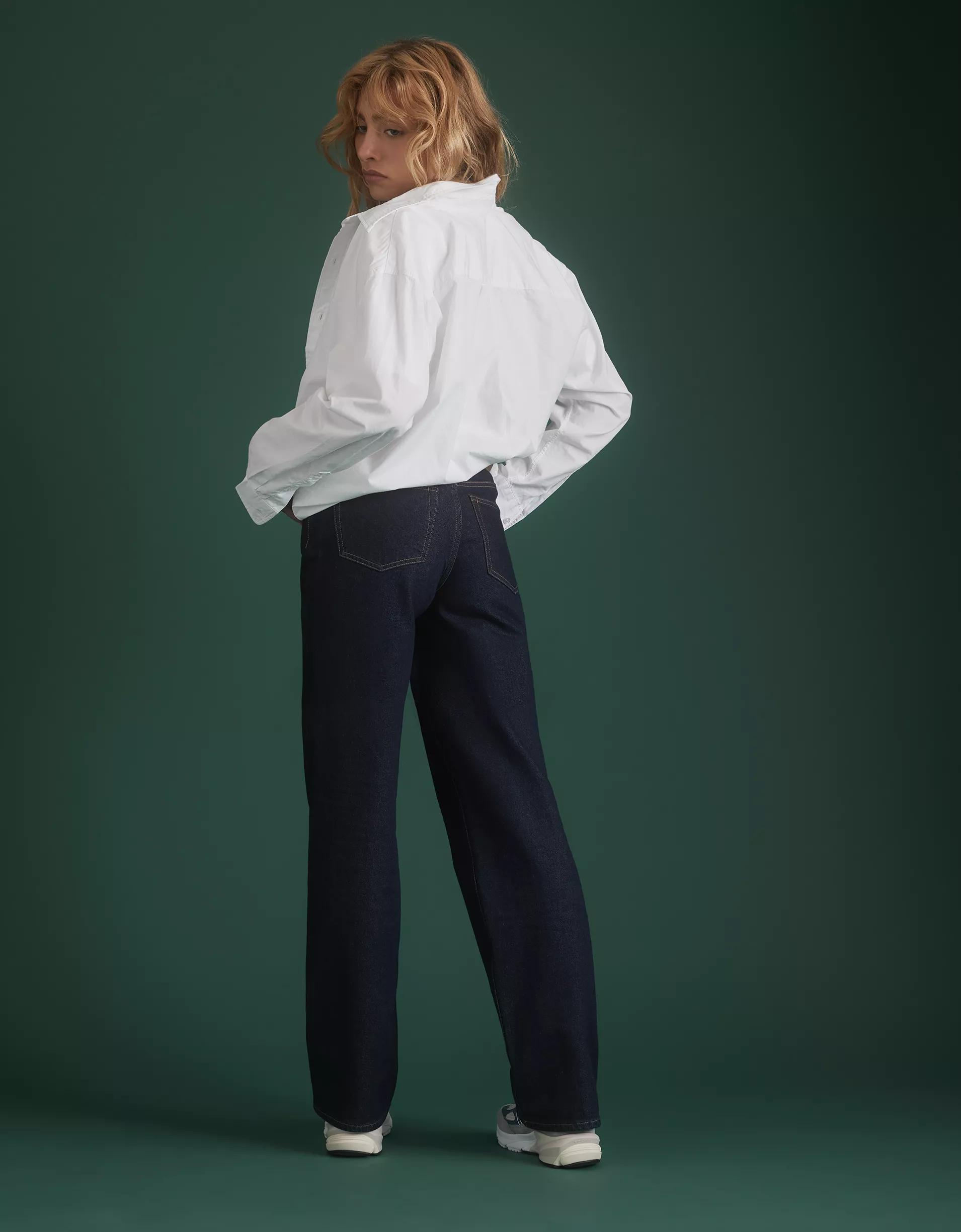 AE77 Premium Stovepipe Jean Product Image