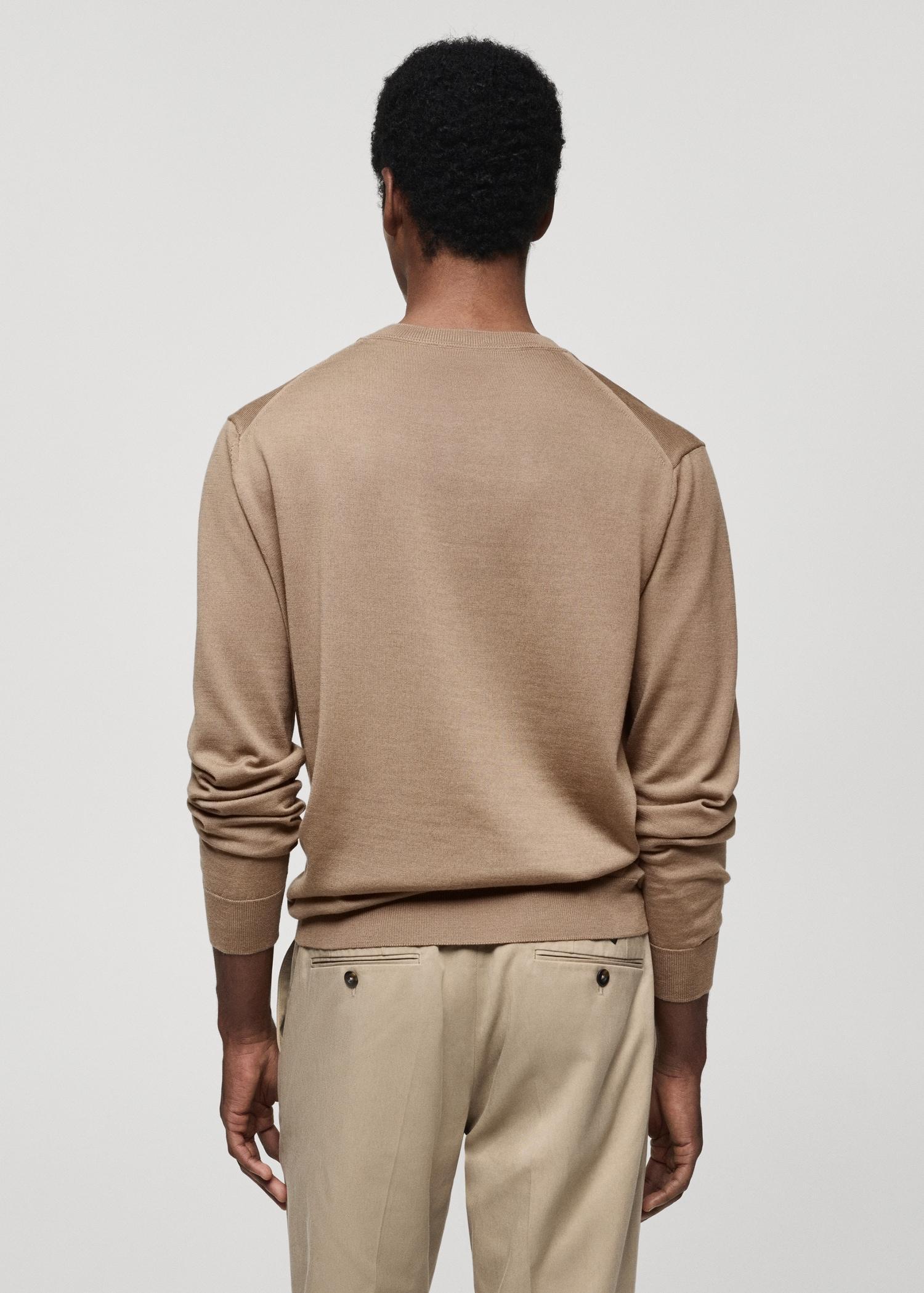 100% wool medium-knit sweater - Men | MANGO USA Product Image