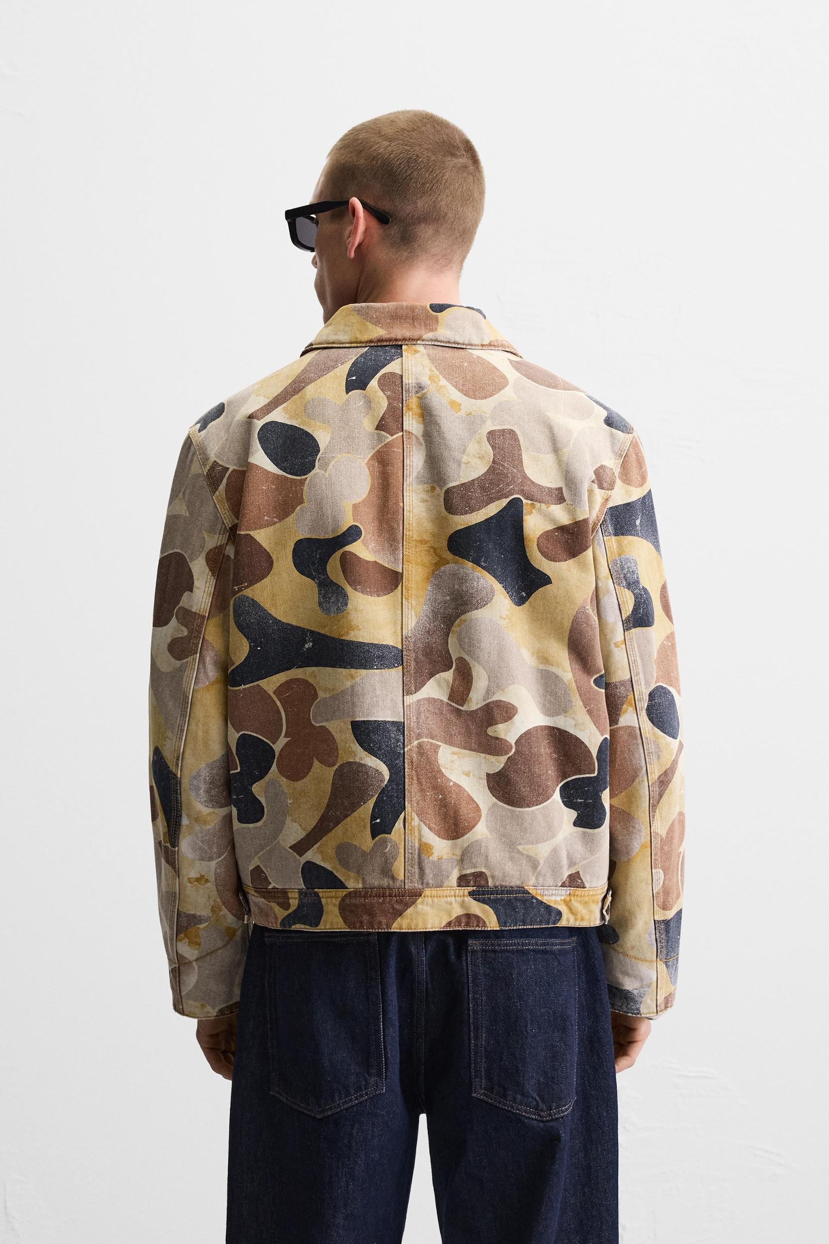 ABSTRACT PRINT JACKET Product Image