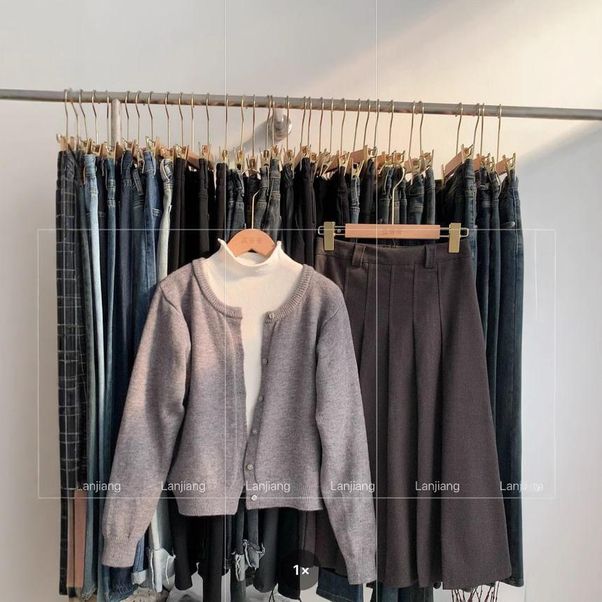 Mock Neck Long Sleeve Plain Knit Top Product Image