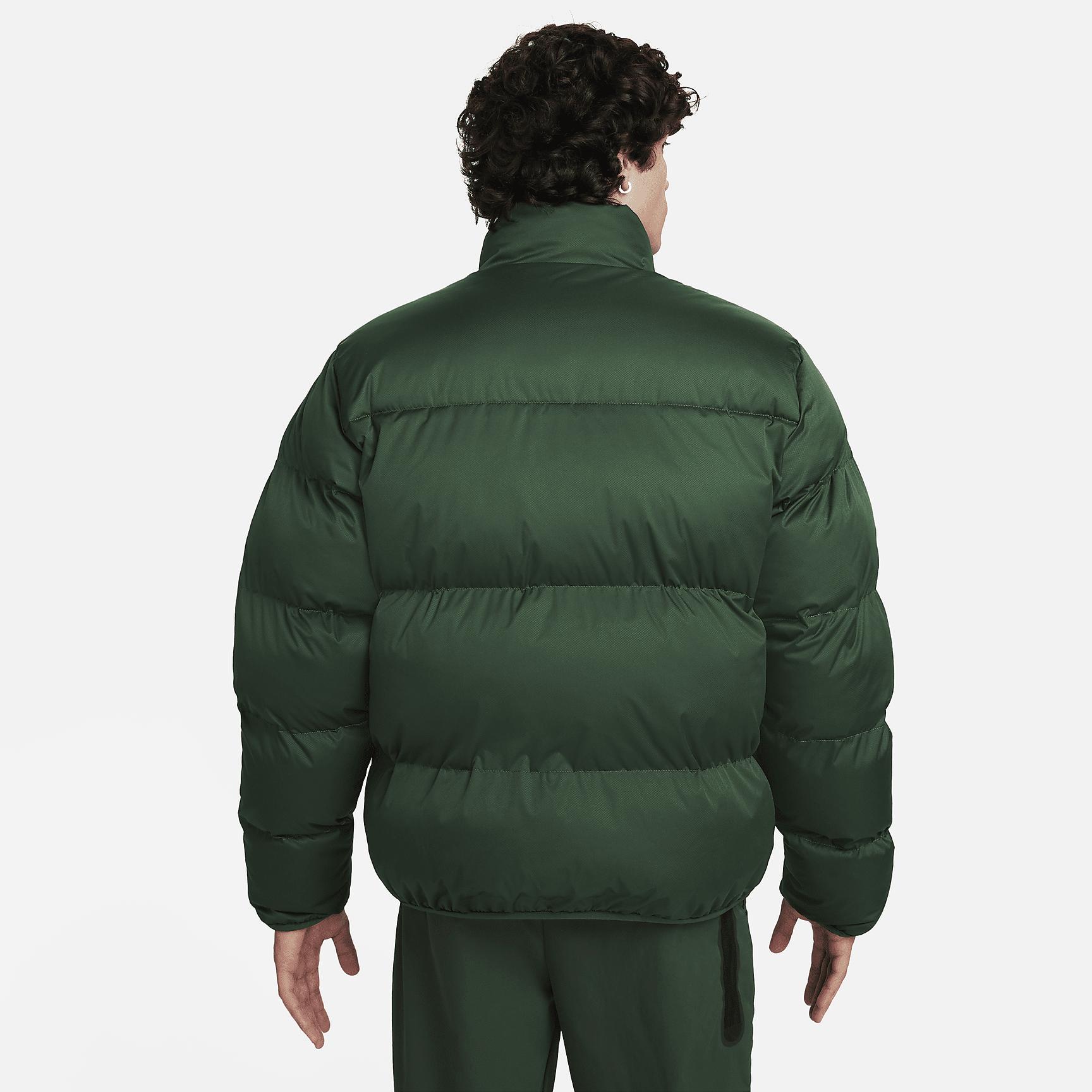 Nike Sportswear Club Men's Puffer Jacket Product Image