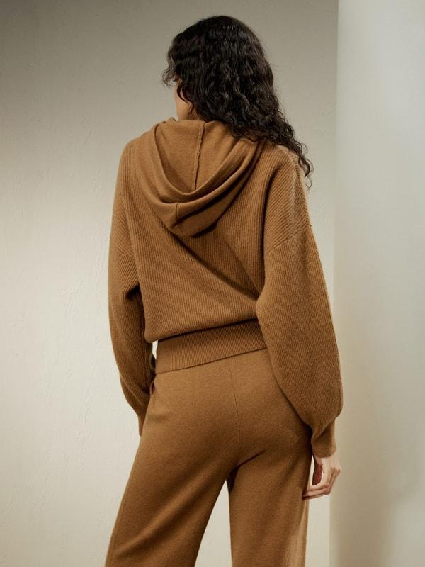 Eshe 2-in-1 Cashmere Detachable Hoodie Product Image