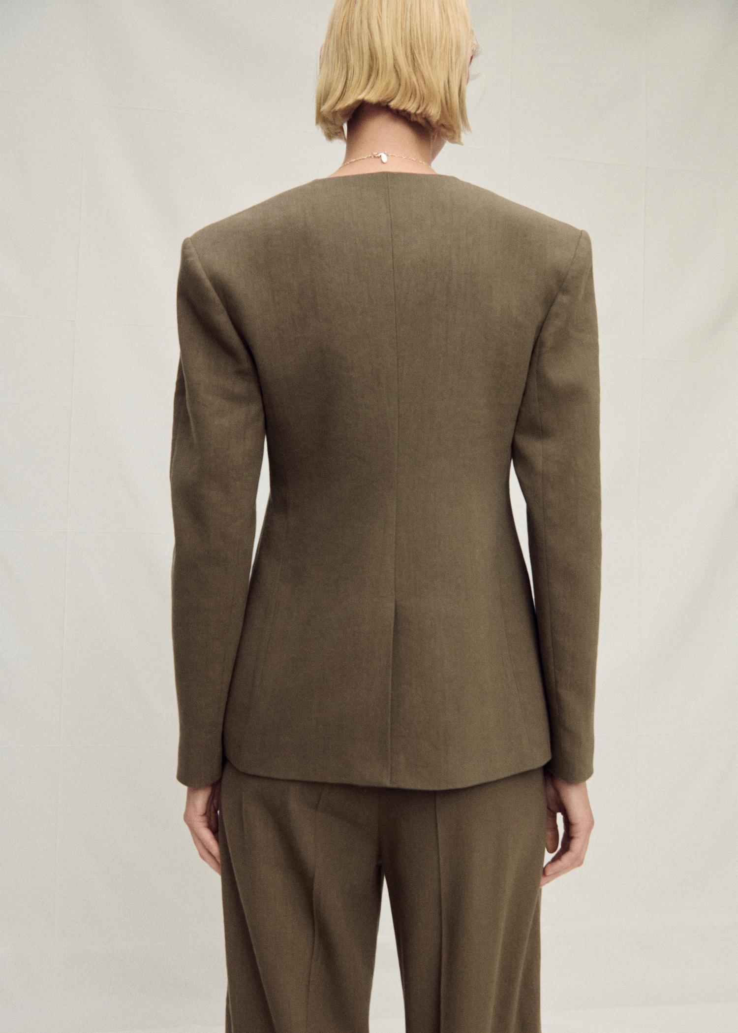 Seamless linen suit blazer - Women | MANGO USA Product Image