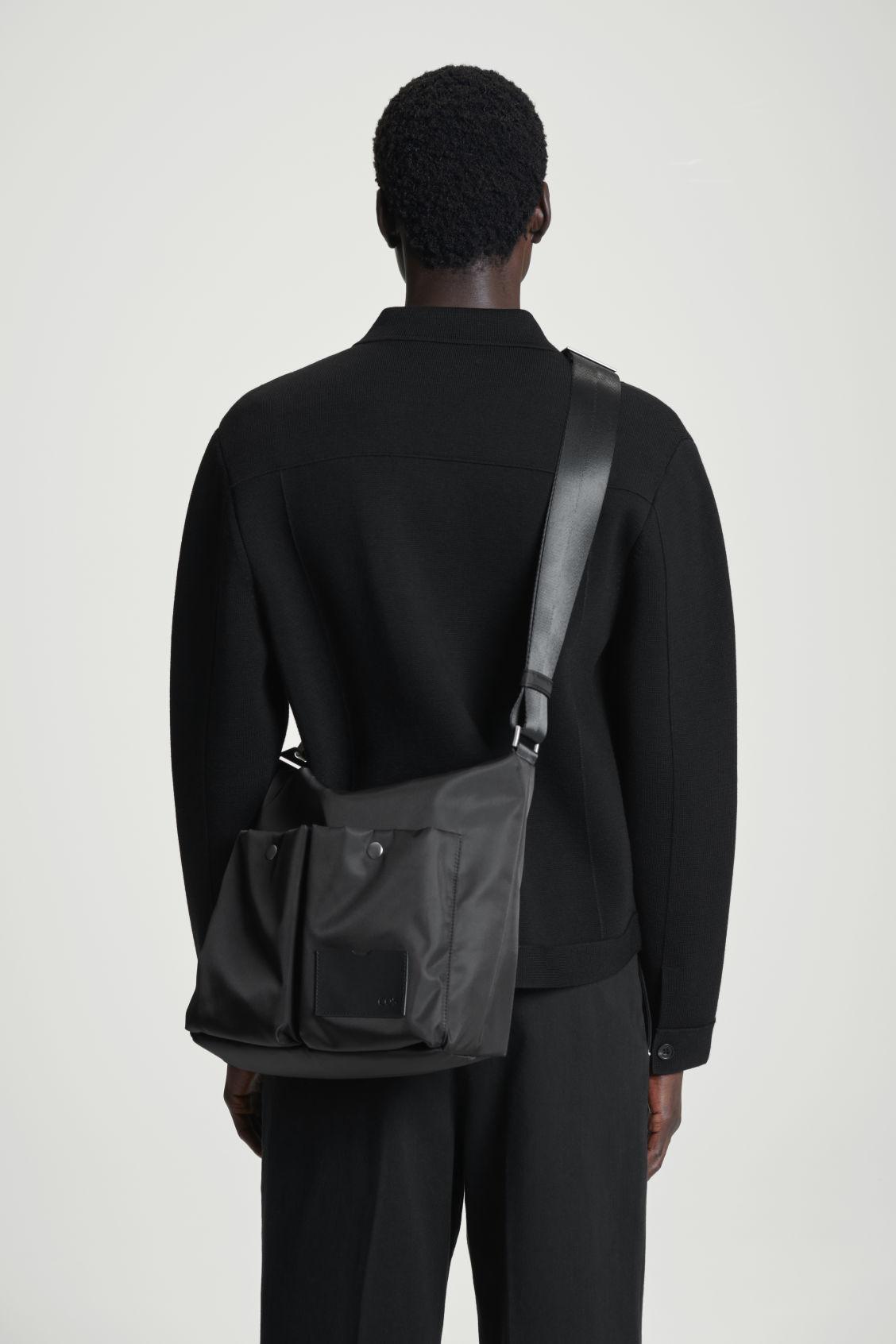 UTILITY MESSENGER - NYLON Product Image