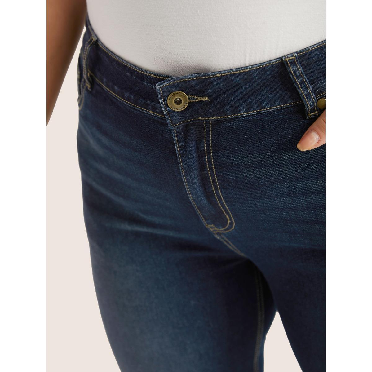 Plus Size Plain Bootcut Pocket Zipper Fly Jeans Women Indigo Casual Plain Non High stretch Slanted pocket Jeans BloomChic 16/1X Product Image