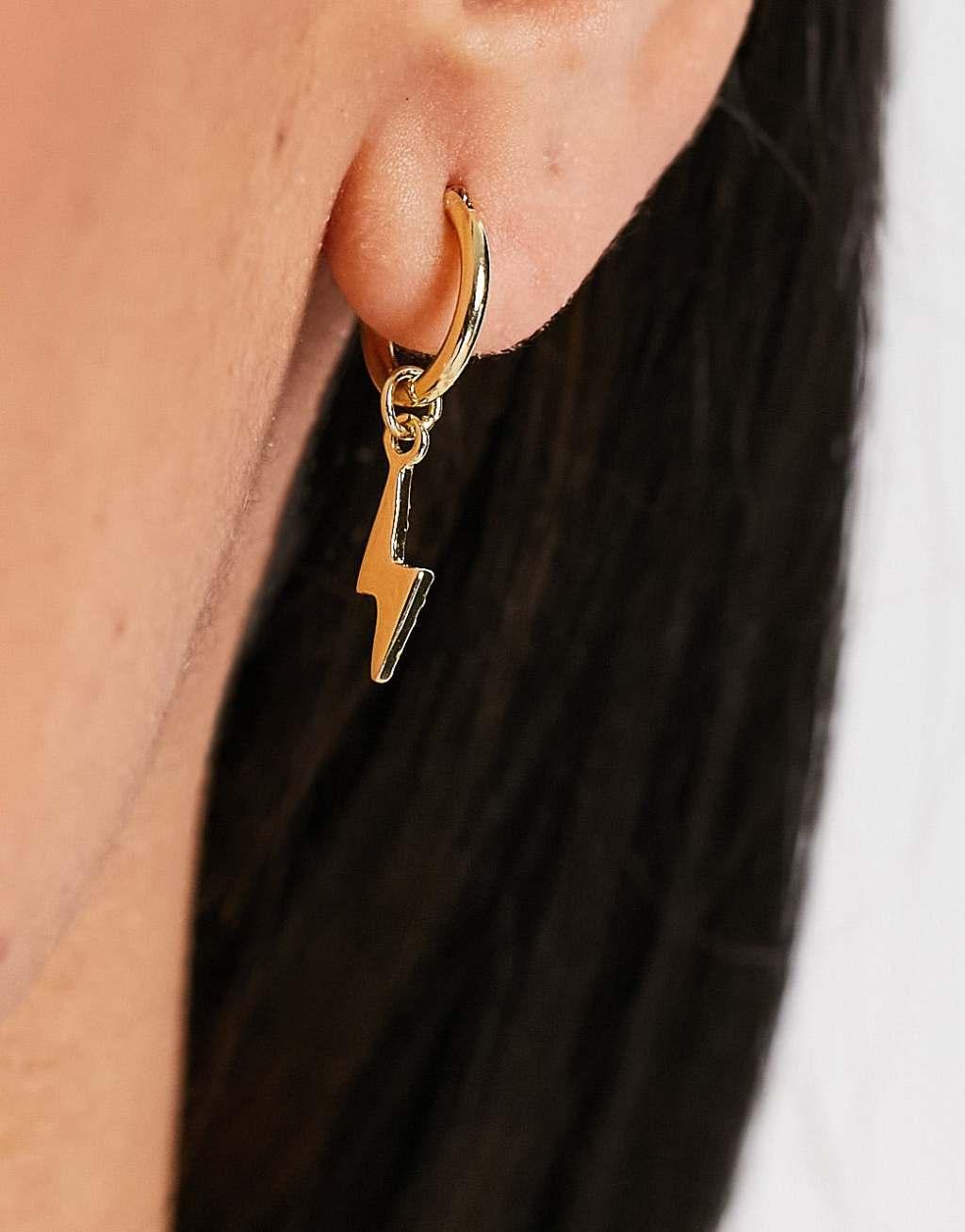 Pieces Exclusive 18k plated hoop earrings with lightning bolt drop Product Image
