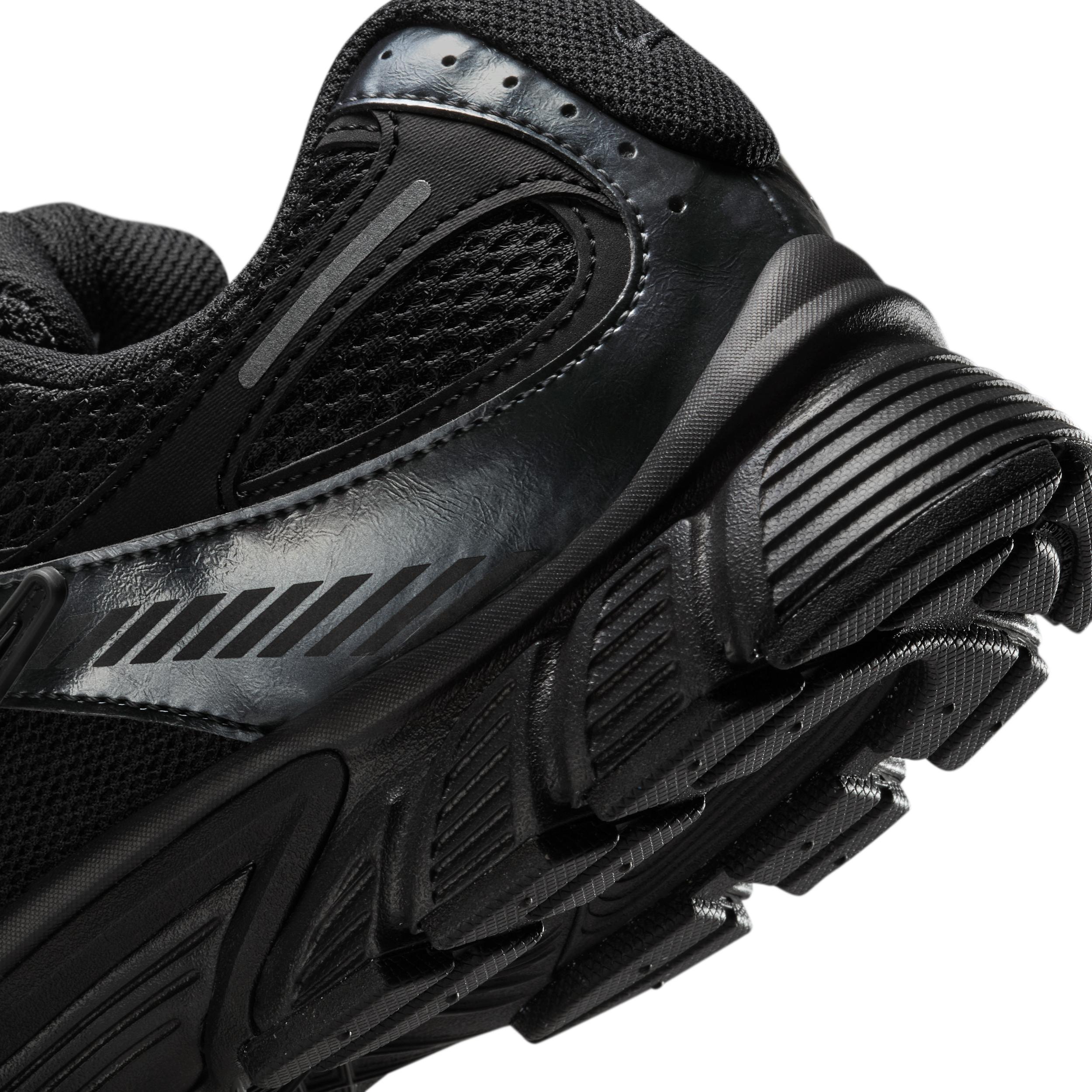 Nike Men's V5 RNR Shoes Product Image