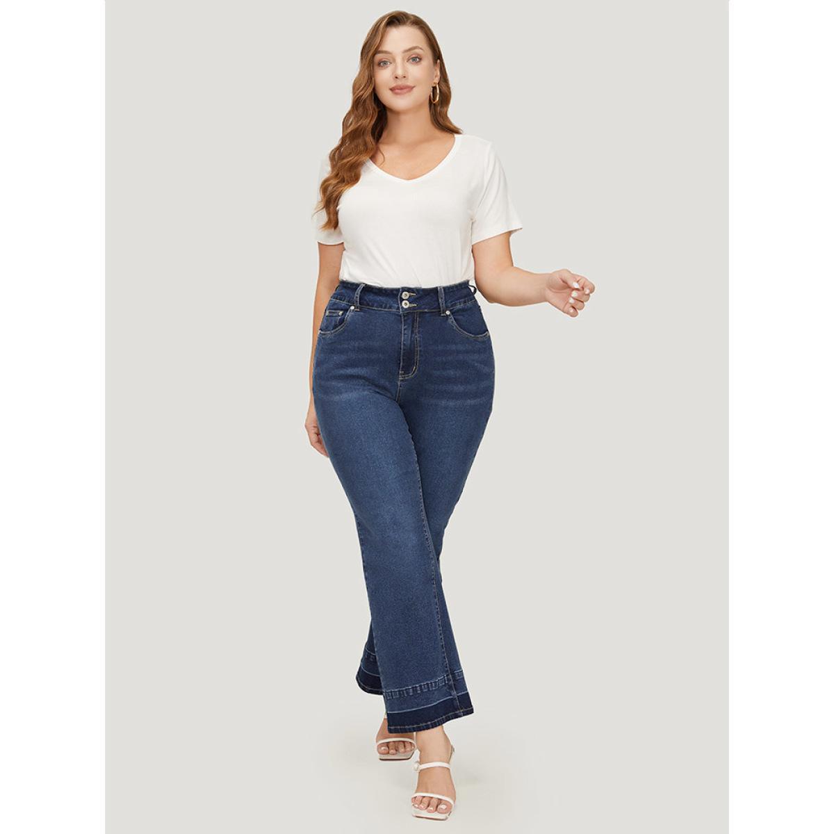 Plus Size Flare Leg Very Stretchy Dark Wash Contrast Patchwork Jeans Women Indigo Casual Plain Contrast High stretch Pocket Jeans BloomChic 24/3X Product Image