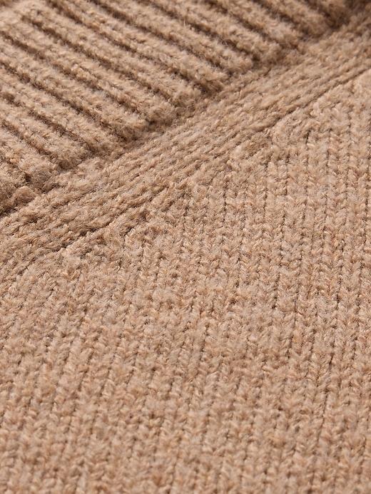 CashSoft Cropped High V-Neck Sweater Product Image