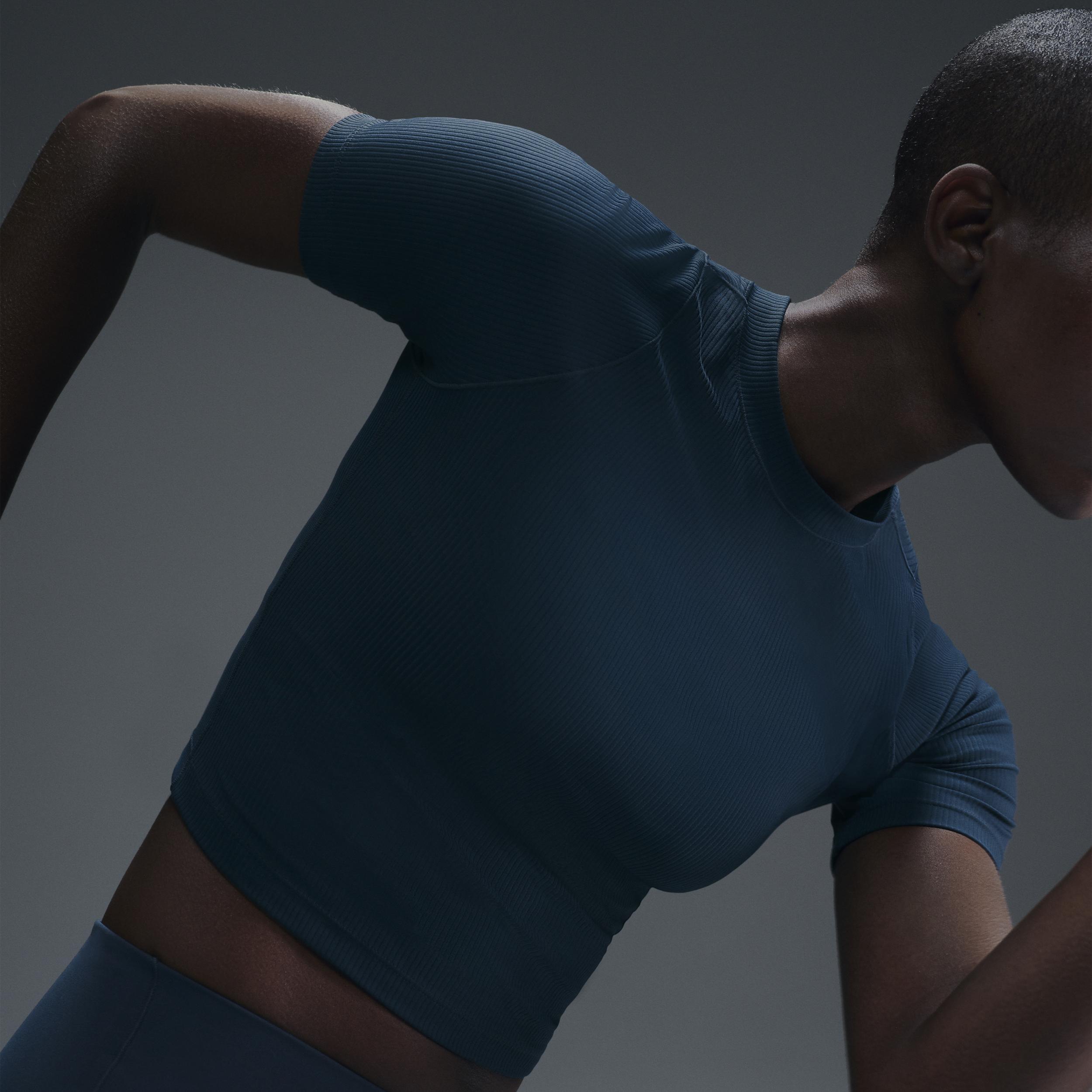 Nike Zenvy Rib Women's Dri-FIT Short-Sleeve Top Product Image