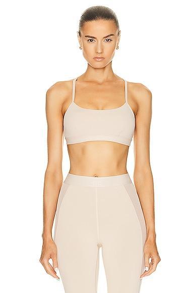 alo Airlift Intrigue Bra Product Image