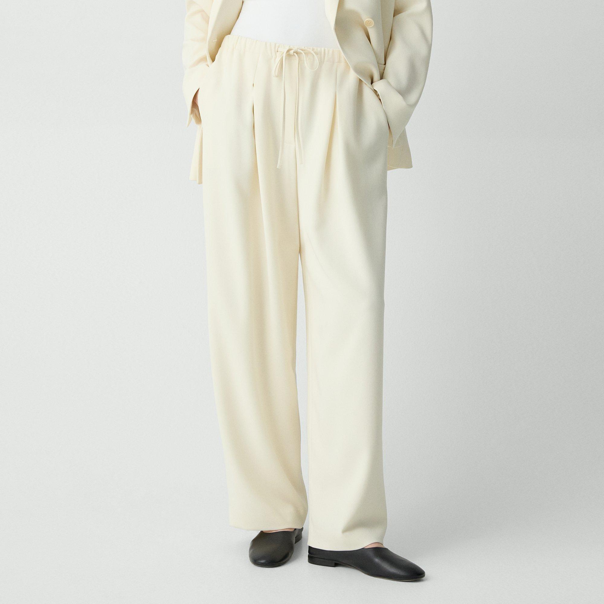PLT CASUAL PNT A Product Image