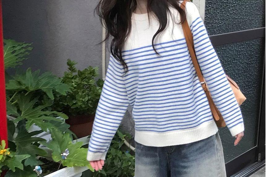 Long Sleeve Crew Neck Striped Sweater Product Image
