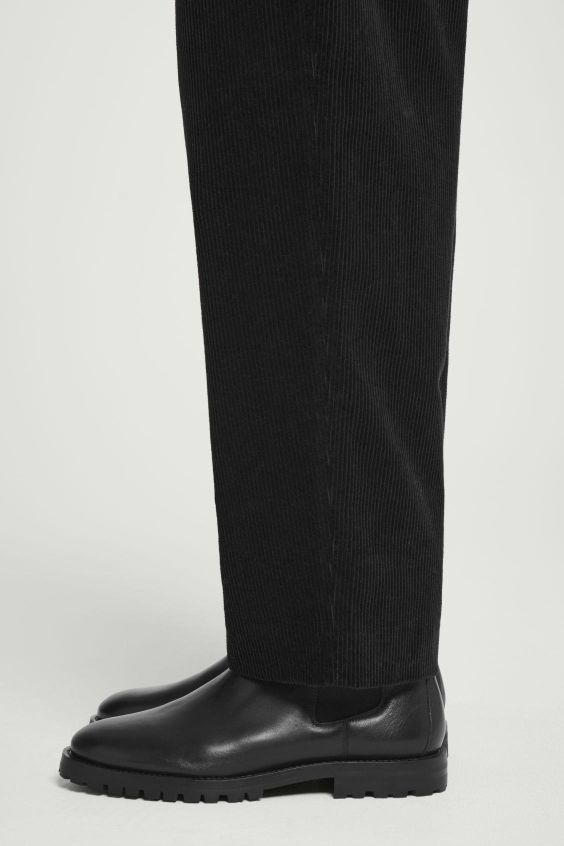 LEATHER CHELSEA BOOTS Product Image