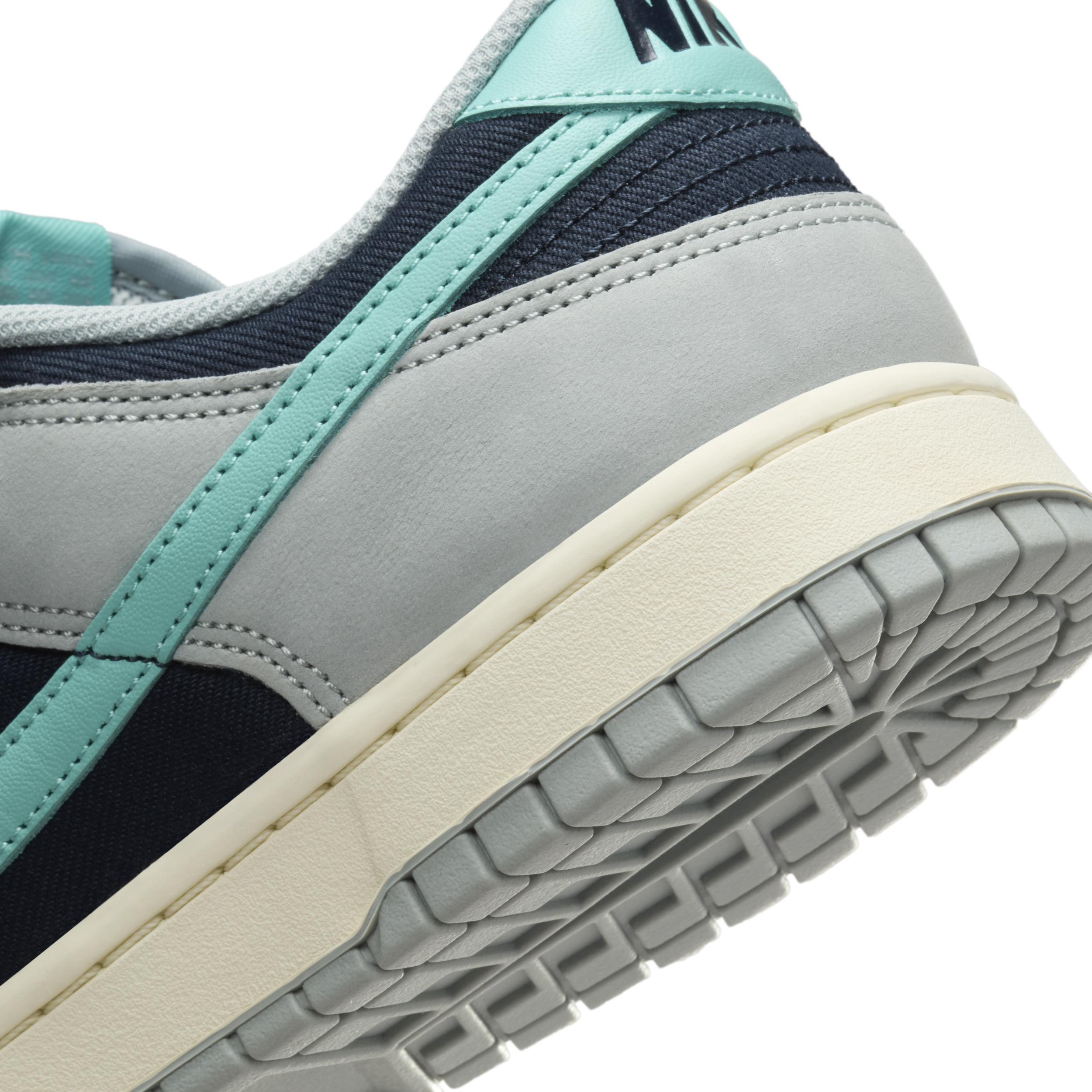 Nike Men's Dunk Low Retro Premium Shoes Product Image
