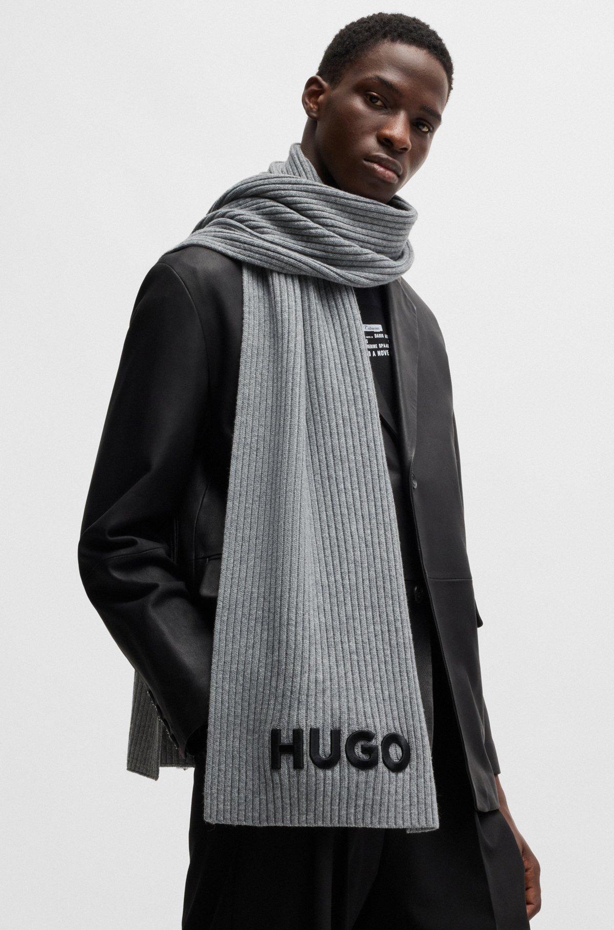 Ribbed scarf in wool with embroidered logo Product Image
