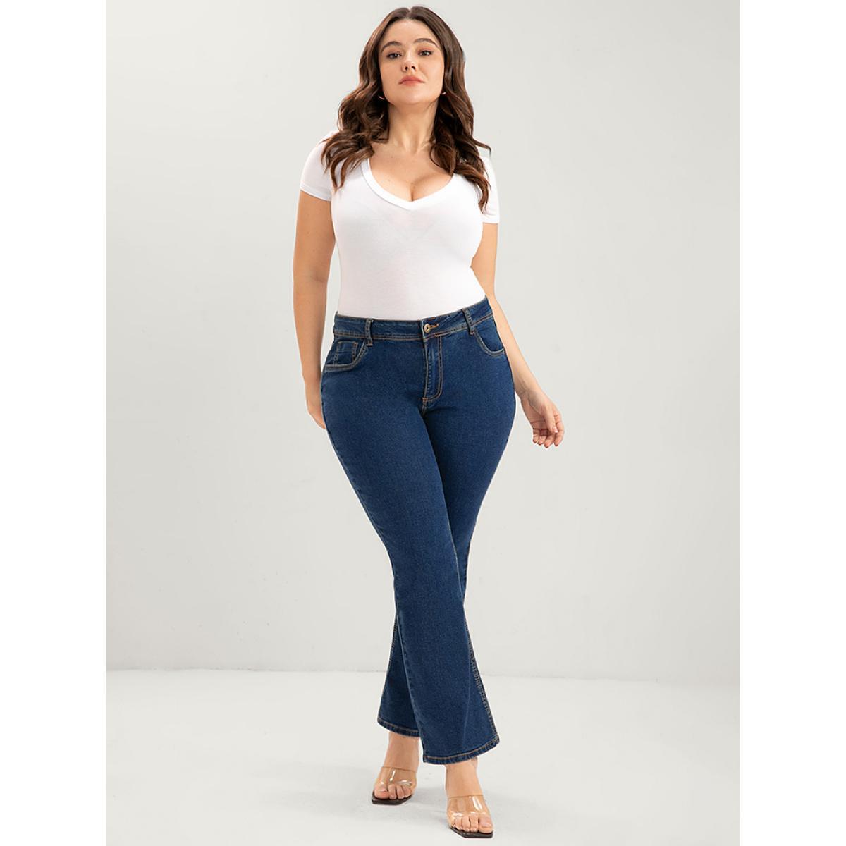 Plus Size Bootcut Slightly Stretchy High Rise Dark Wash Jeans Women Indigo Casual Plain Plain Low stretch Pocket Jeans BloomChic 12/L Product Image